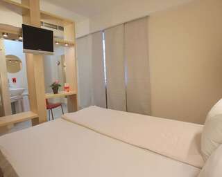 Отель Hello Hotels Gara de Nord Бухарест Двухместный номер «Комфорт» с 1 кроватью-3